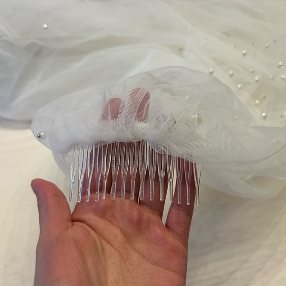 Pearl embedded veil! - Picture 5 of 5